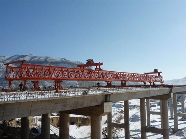 邯郸市邯山区豪翔五金起重机械经销 桥梁起重设备产品展示与实力解析